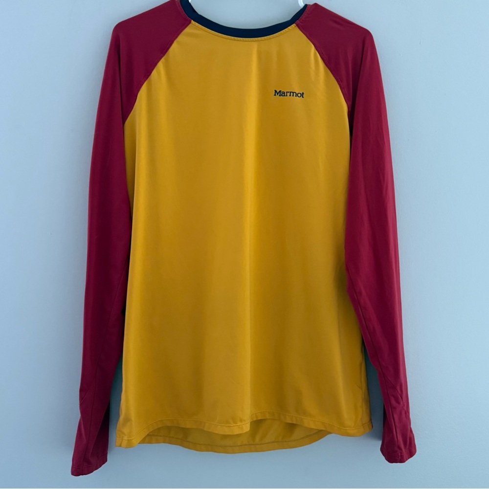 Marmot Men's Midweight Harrier LS Crew Neck Shirt Golden Sun/ Sierra Red Med EUC